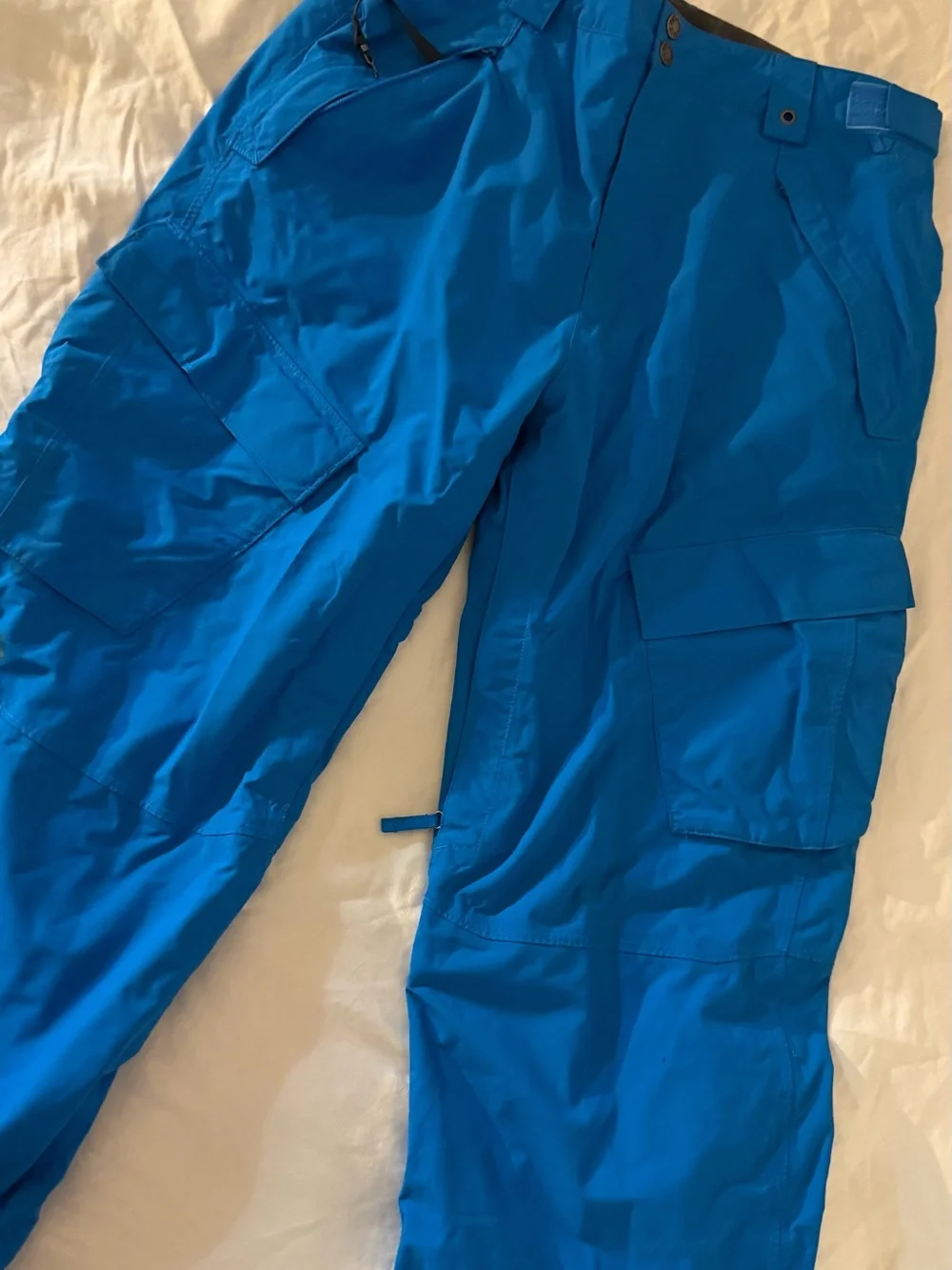 The North Face Men's Vivid Blue snowboarding Pants as is